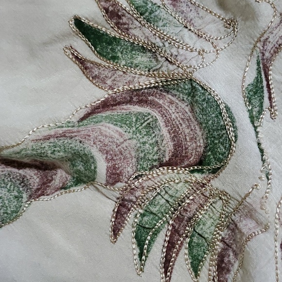 Midi dress with palm trees embroidered around trees. - Picture 4 of 4